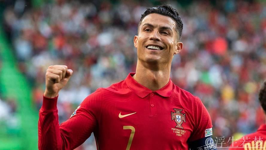 22岁超级左后卫连拿2MVP成葡萄牙英雄:压C罗力挽狂澜 22岁超级左后卫连拿2MVP成葡萄牙英雄:压C罗力挽狂澜